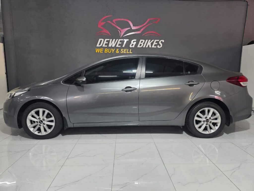 KIA CERATO CHARCOAL